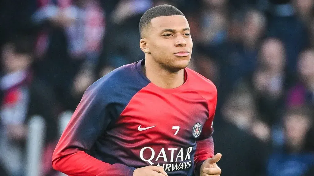 El delantero francés sigue en disputa con el PSG debido a cómo fue su salida.