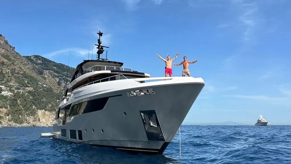 Un yate privado en las costas del sur de Francia.