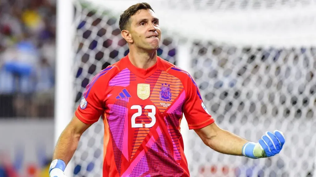 Dibu Martínez, gran figura de la Selección Argentina en la Copa América.