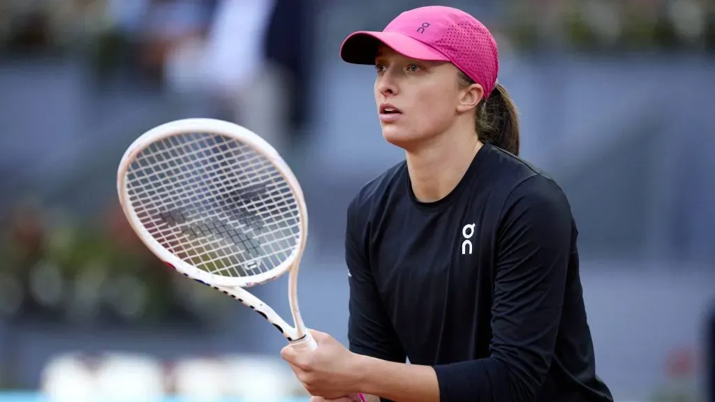 Iga Swiatek quiere volver a celebrar en París. (Foto: IMAGO).