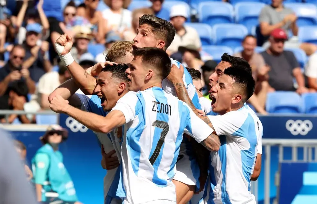 Argentina venció a Irak 3 a 1 y se acomodó en el primer lugar del Grupo B.