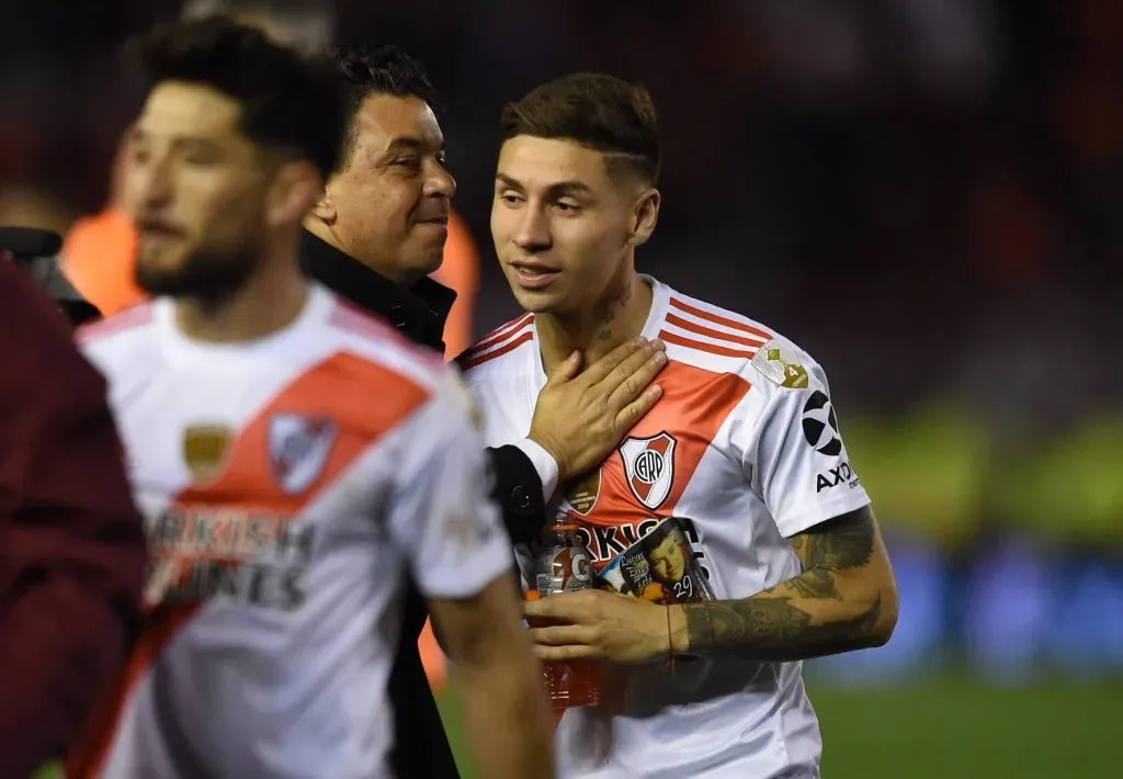 Marcelo Gallardo junto a Gonzalo Montiel. (Foto: IMAGO).