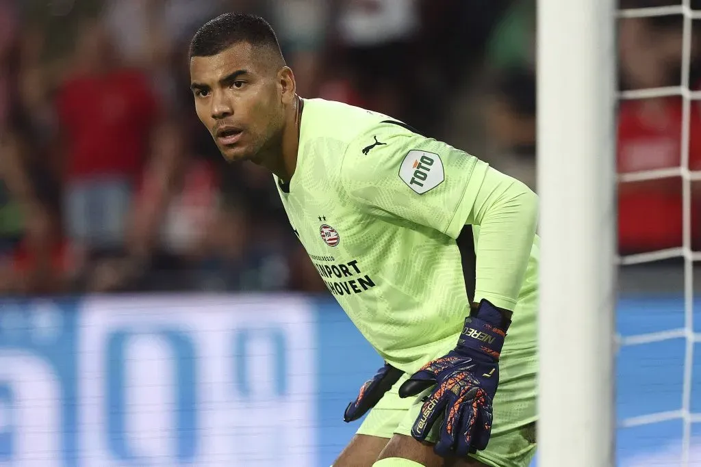 Walter Benítez podría salir del PSV con rumbo al Atlético de Madrid en este mercado de pases.