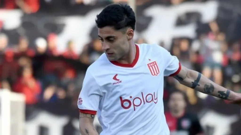 Javier Altamirano, jugador de Estudiantes de La Plata.