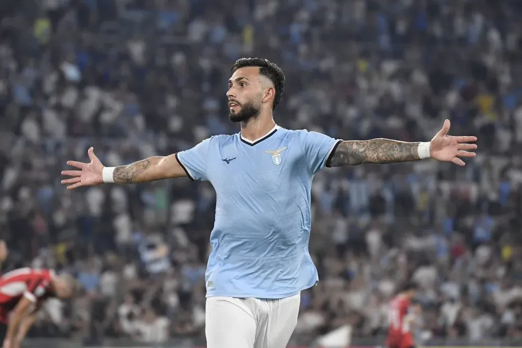 Valentin Castellanos en la celebración de su gol frente al AC Milan.