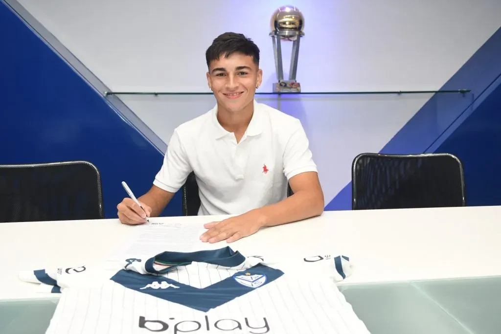 Alejo Sarco se irá a Bayer Leverkusen. (Foto: Prensa Vélez)