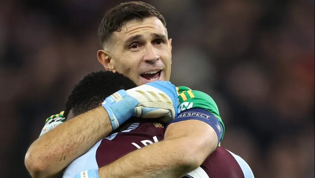 Dibu está en Aston Villa para quedarse. IMAGO