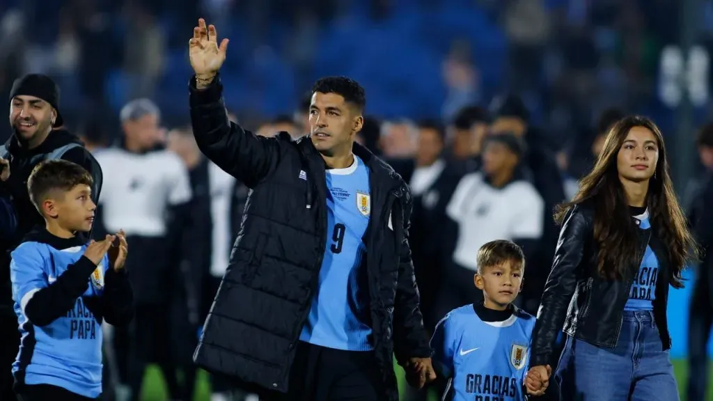 Luis Suárez, en su retiro de la selección de Uruguay (Ernesto Ryan/Getty Images).