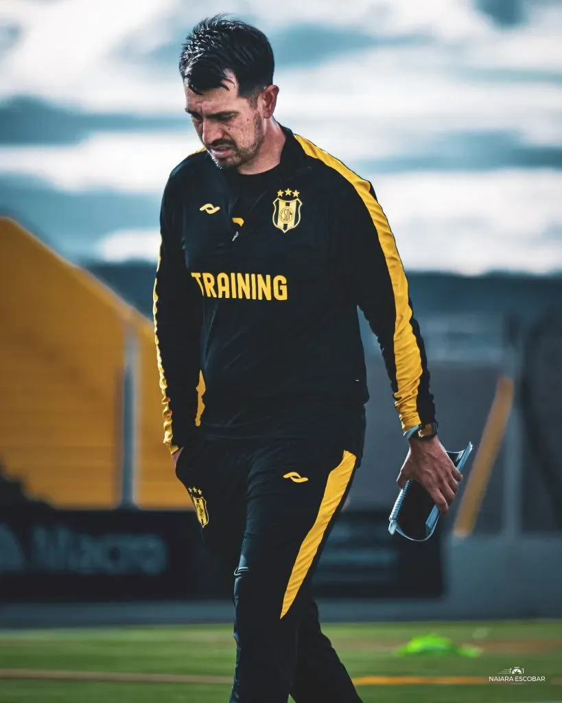 Leandro Gracián, actual entrenador de Deportivo Madryn.