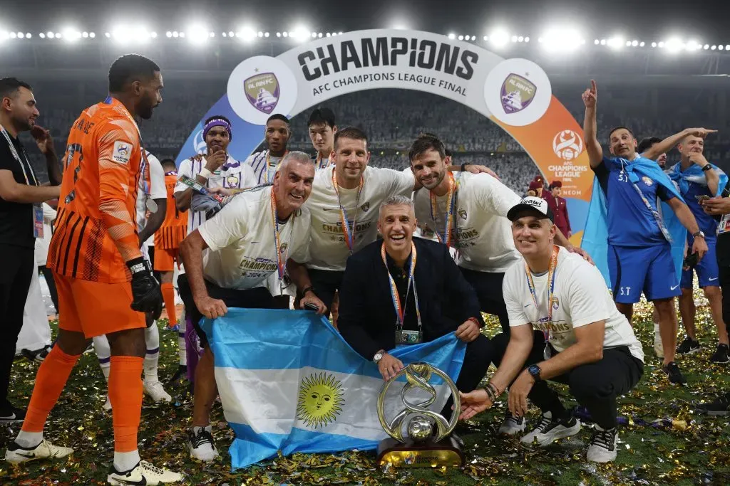 Hernán Crespo, que fue campeón de la AFC Champions League, dejó de ser DT de Al Ain.