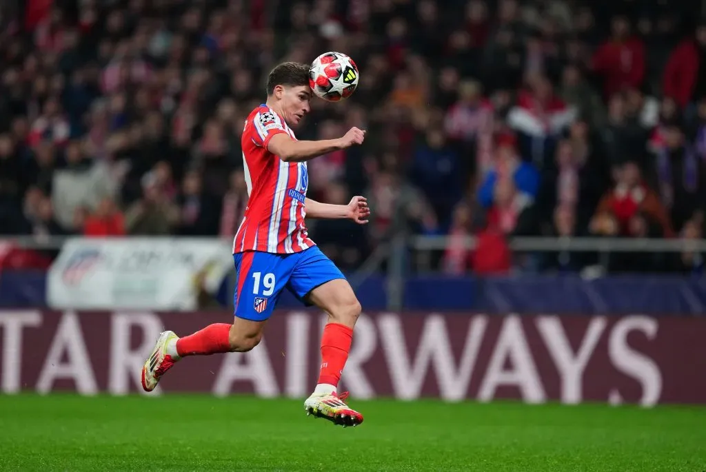 Julián Álvarez marcó un doblete ante Bayer Leverkusen. (Foto: Getty)