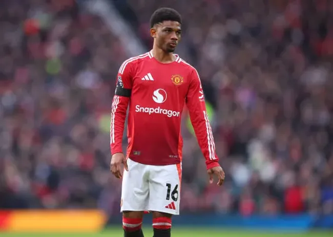 Amad Diallo se lesionó y será baja por el resto de la temporada.