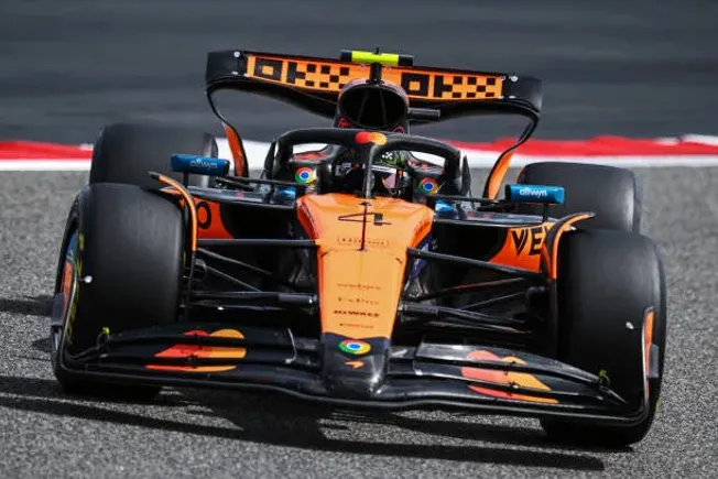 Norris va por el título de la temporada 2025.