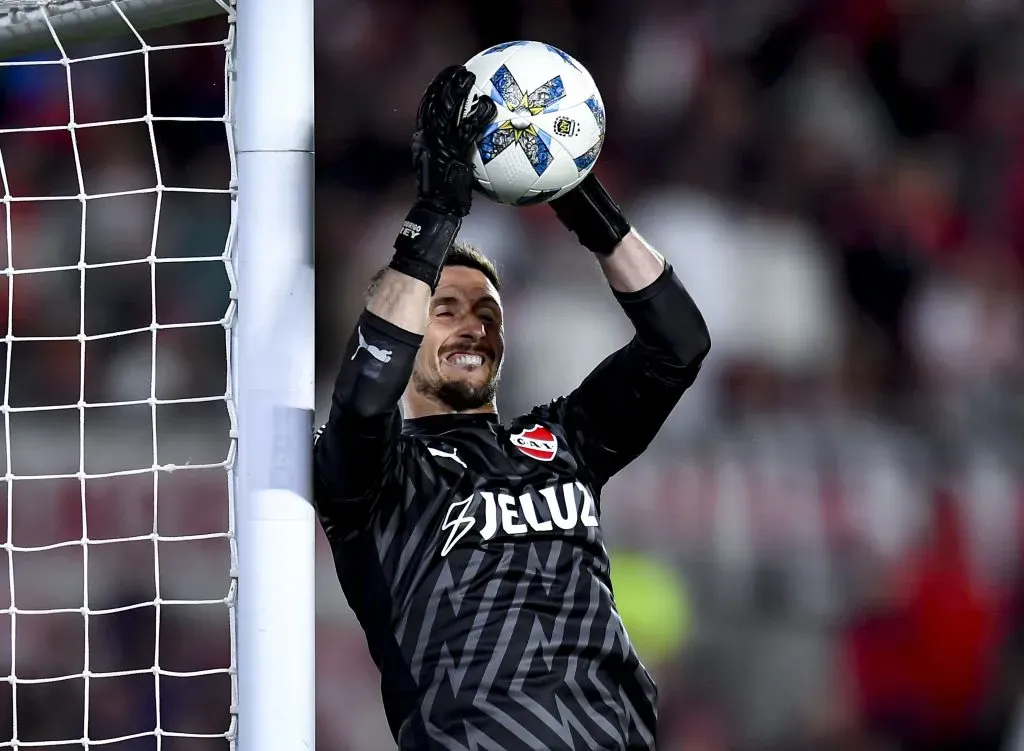 Rodrigo Rey en acción.