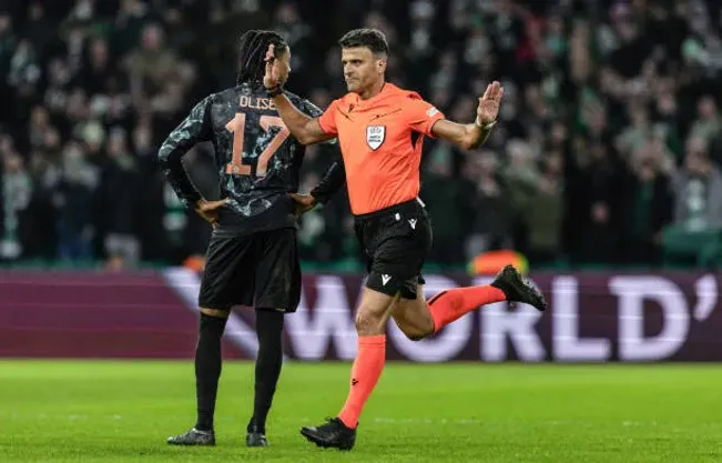 Los árbitros ahora explicarán las decisiones del VAR.