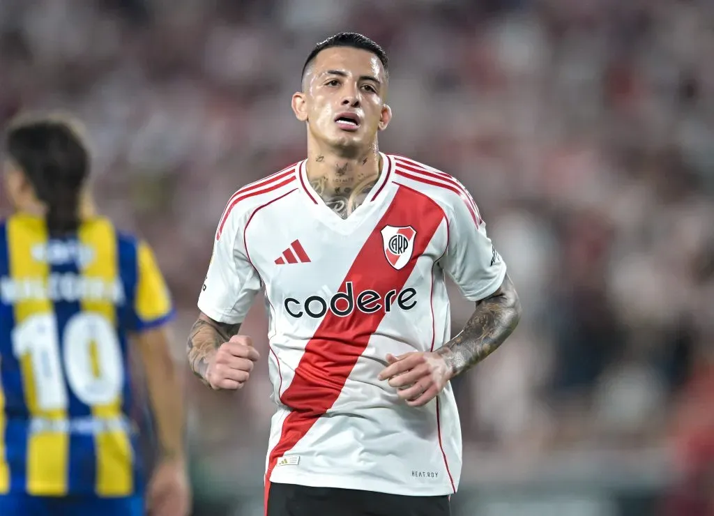 BUENOS AIRES, ARGENTINA – MARCH 29: Kevin Castaño of River Plate looks on during a Torneo Apertura Betano 2025 Group B match between River Plate and Rosario Central at Estadio Mas Monumental Antonio Vespucio Liberti on March 29, 2025 in Buenos Aires, Argentina. (Photo by Marcelo Endelli/Getty Images)