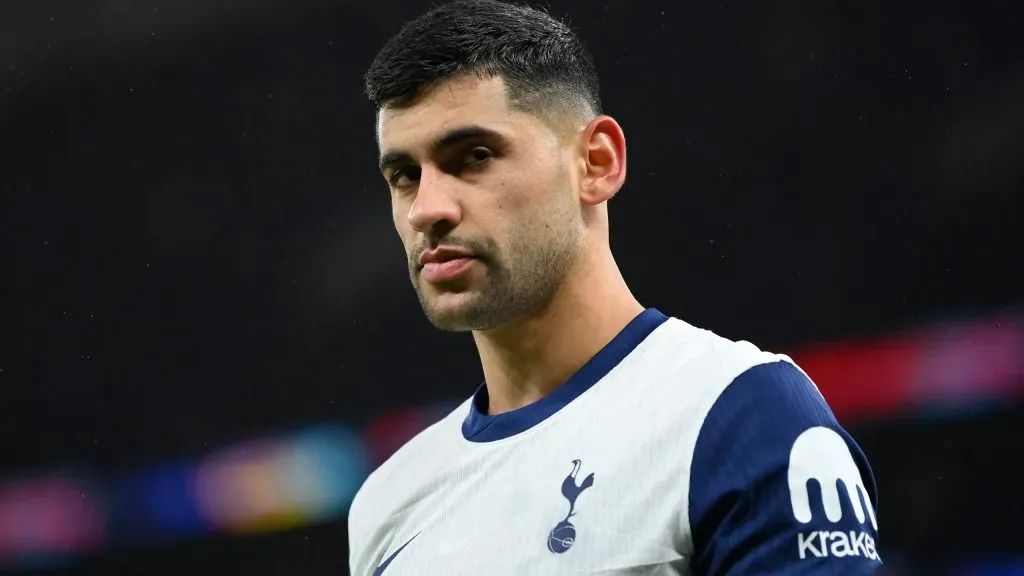 Cuti Romero podría poner rumbo al Atlético de Madrid en el próximo mercado.