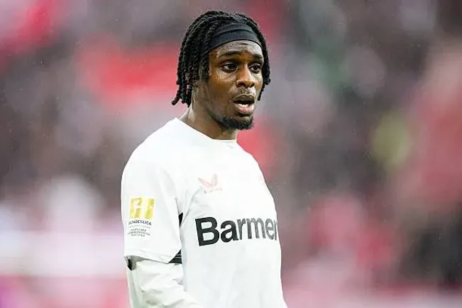 Jeremie Frimpong, el lateral que quiere Liverpool para suplantar la partida de Trent.