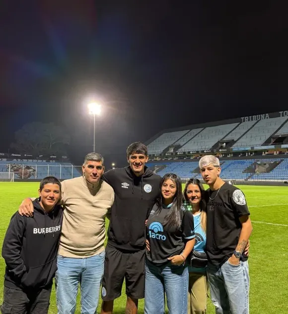 La familia, el pilar fundamental de Trolio (@nano_trolio).