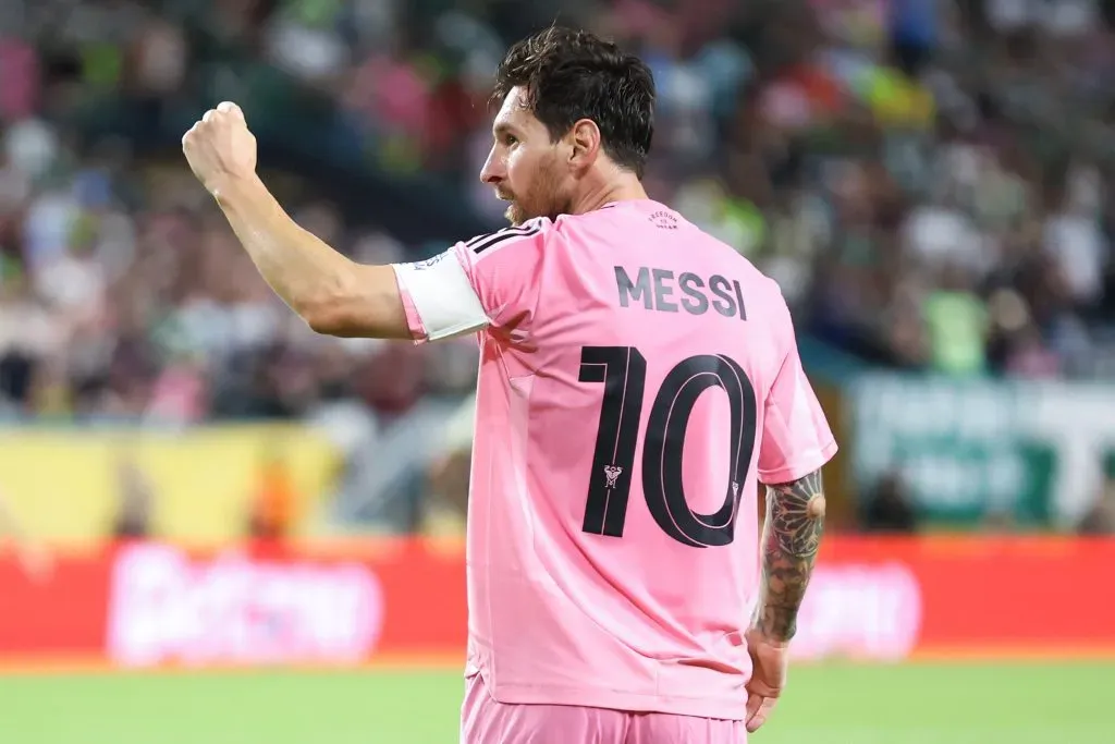 Lionel Messi se enfrenta a su ex equipo.