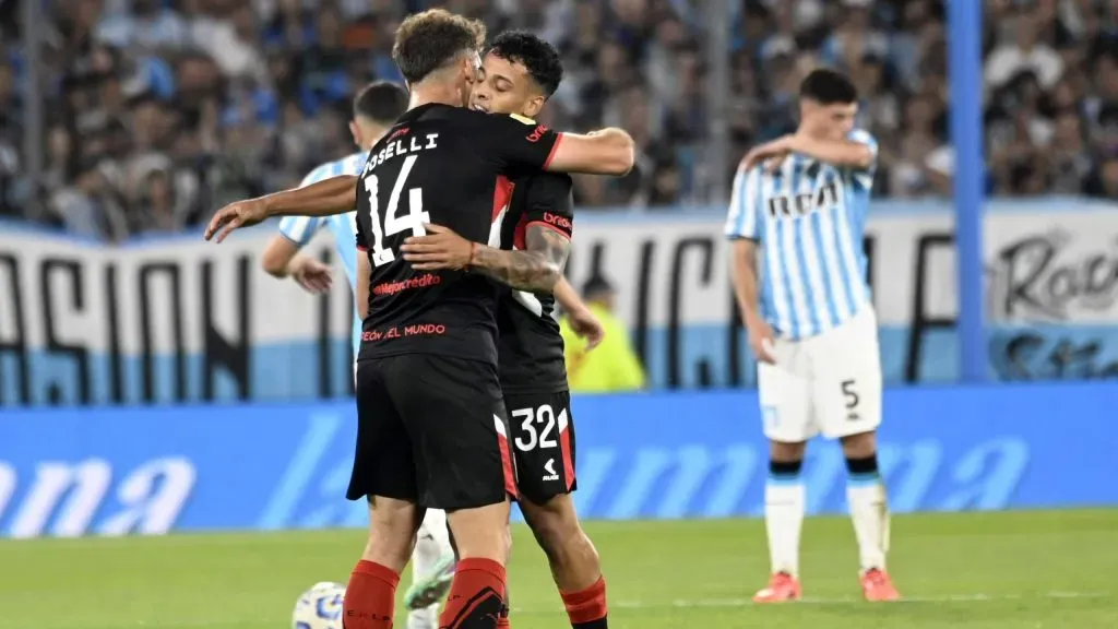 Estudiantes ganó en el último partido que jugó contra Racing en Avellaneda.