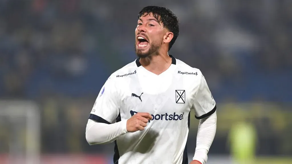 Loyola está convocado para enfrentar este viernes a Instituto (Foto de Getty).