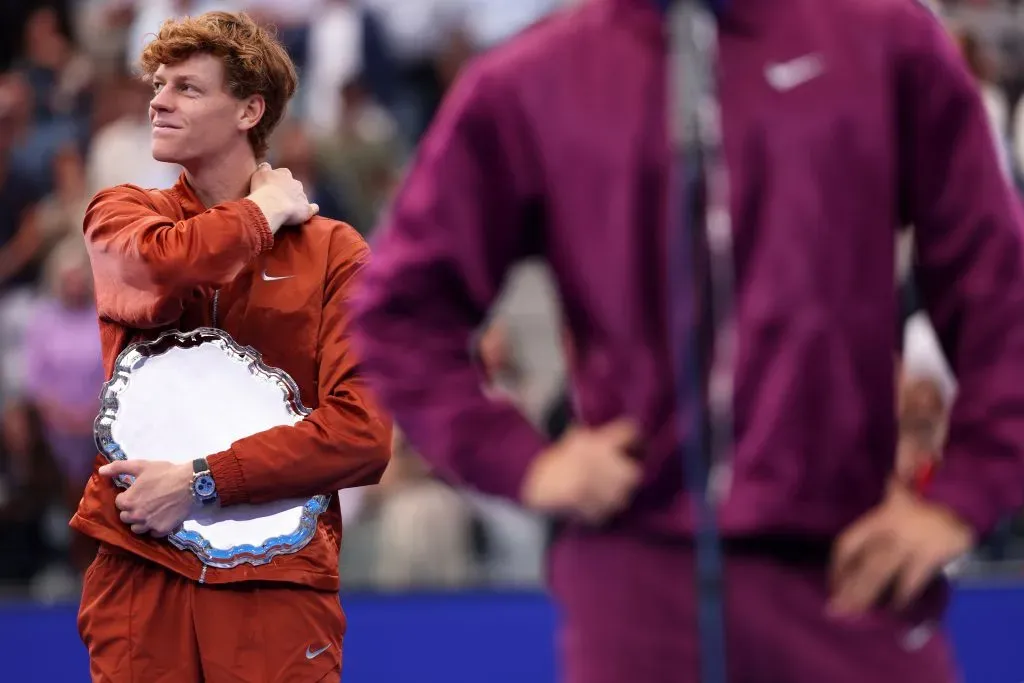 La decepción de Sinner tras una nueva final perdida ante Alcaraz. (Foto de Getty).