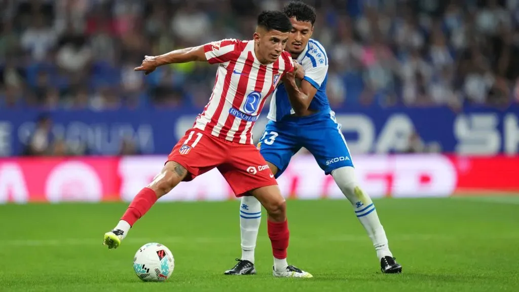 Thiago Almada deberá afrontar alrededor de tres semanas como baja.