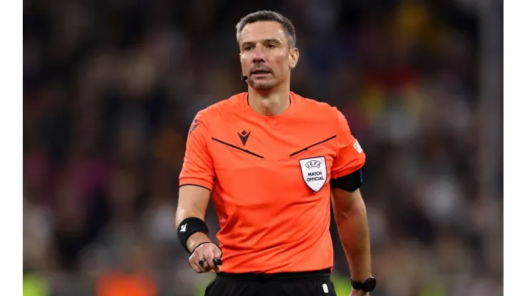 Slavko Vincic, el árbitro del encuentro