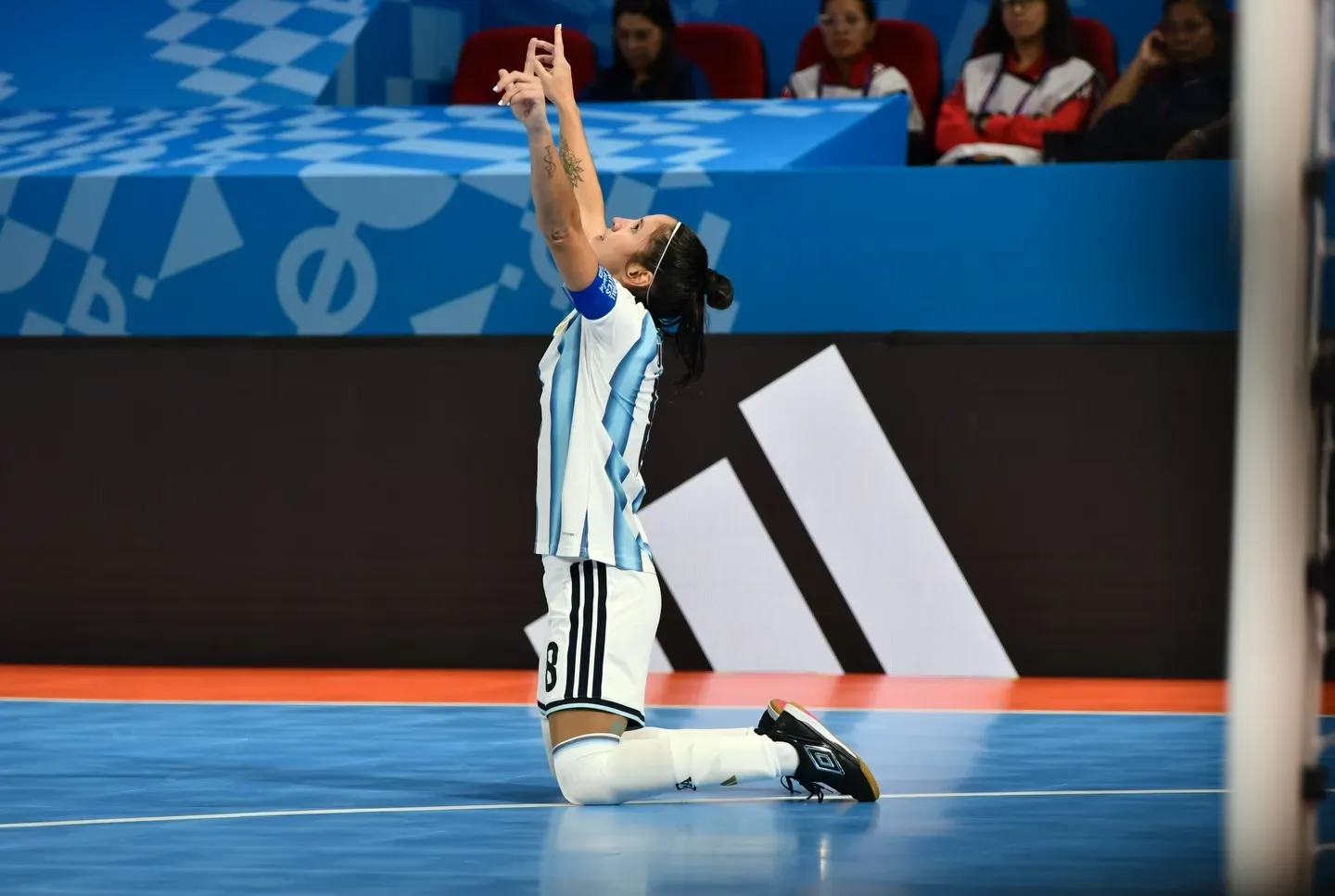 Argentina se metió entre los cuatro mejores del mundo. Foto AFA.