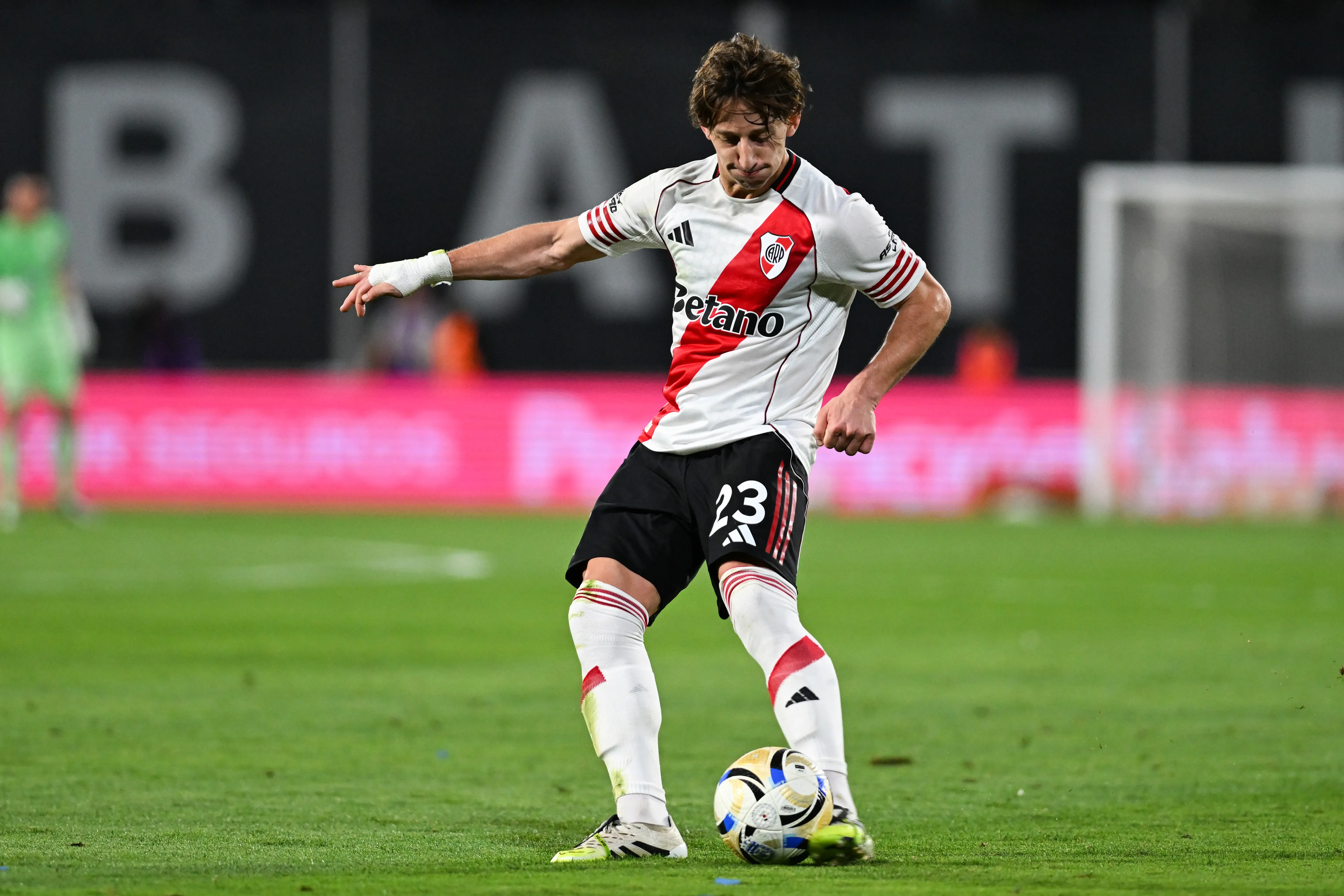 El paraguayo confía en revertir su imagen en River. (Getty).