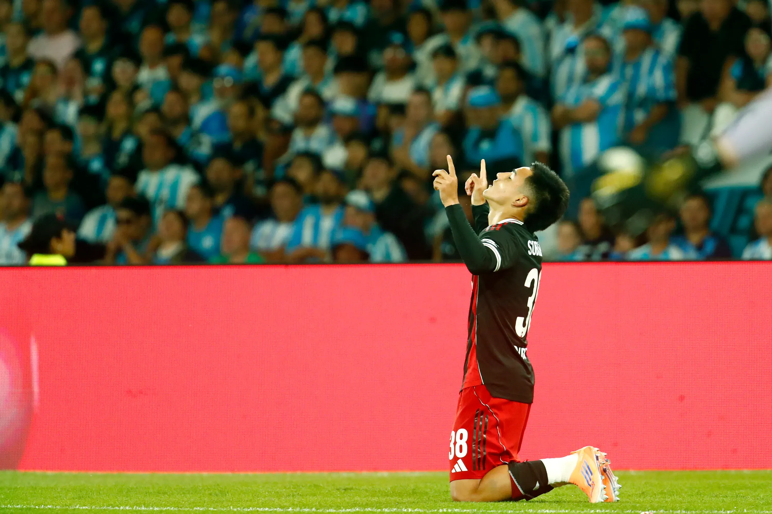 Ian Subiabre destaca entre los juveniles con mayor rodaje con el plantel profesional. (Getty).