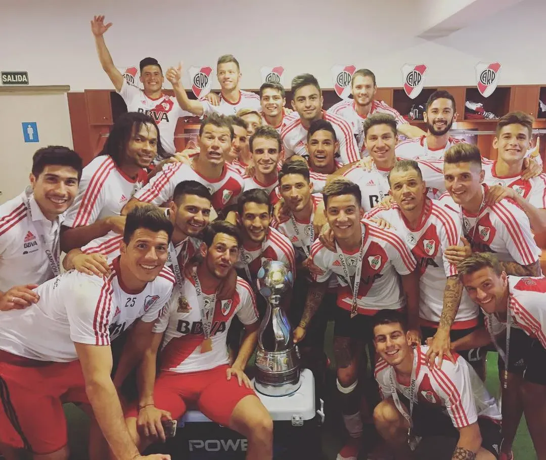 El festejo en el vestuario después de ganarle la Copa Argentina a Rosario Central (Foto: Instagram @abatallaok)