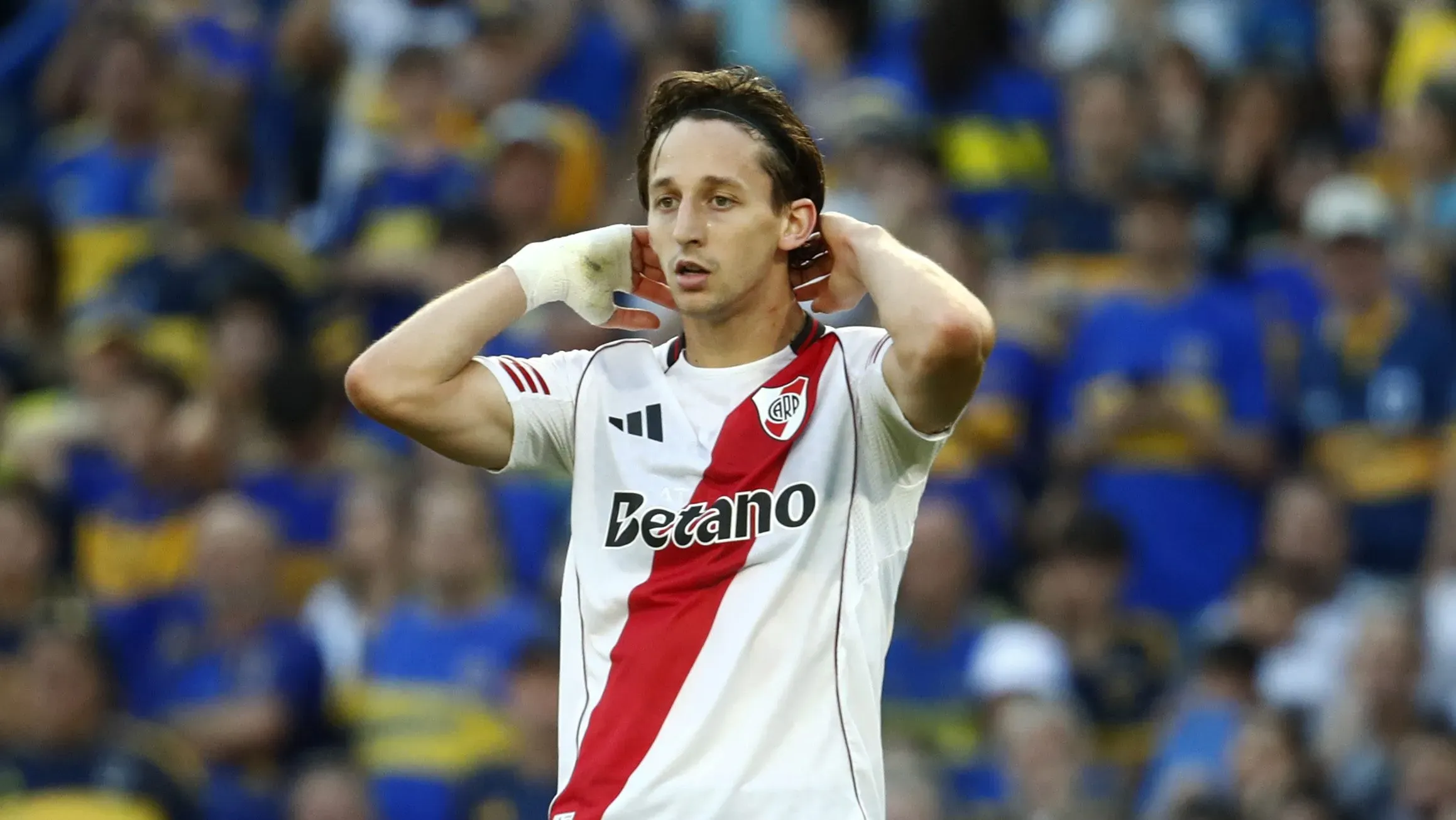 El internacional con la Selección de Paraguay se responsabilizó por la eliminación del Millonario en el Torneo Clausura.