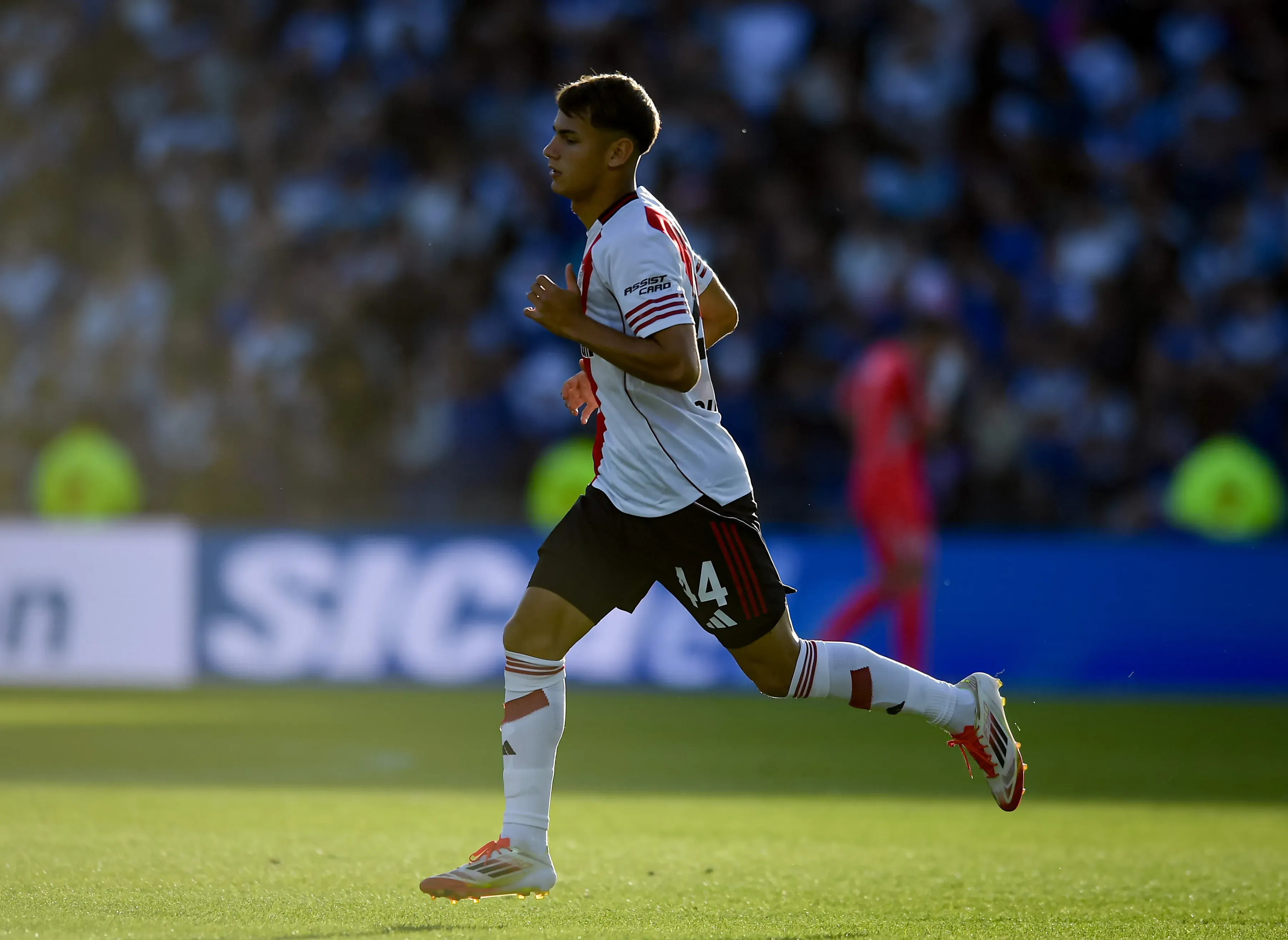 Joaquín Freitas ante Vélez. (Foto: Getty)