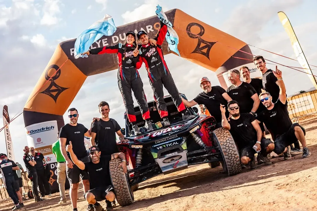 Nicolás Cavigliasso y Valentina Pertegarini, los campeones del mundo, buscarán un nuevo campeonato en el Rally Dakar.