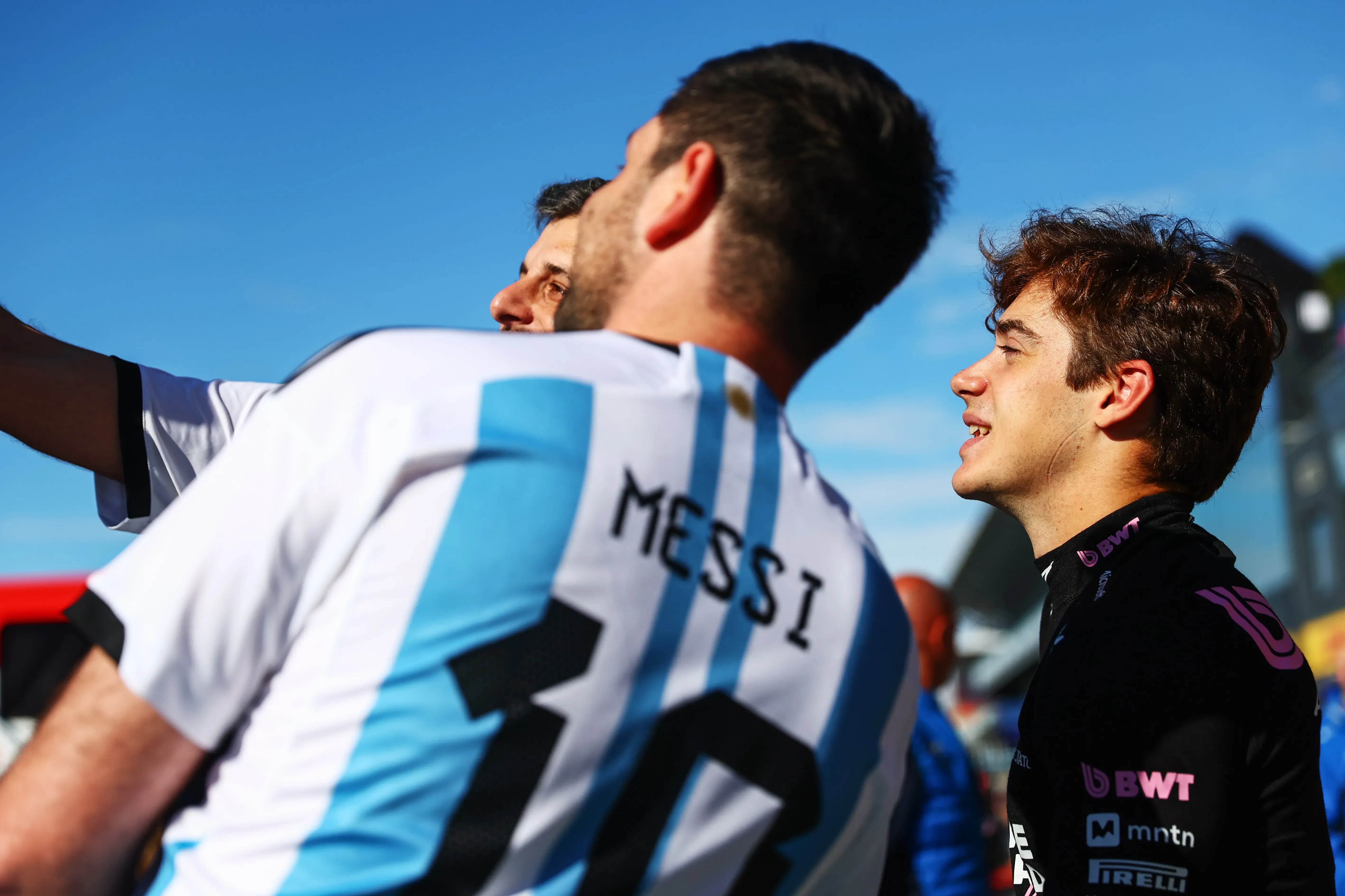 El apoyo de los fanáticos, uno de los rituales que Colapinto disfrutó también en Países Bajos (Getty Images).
