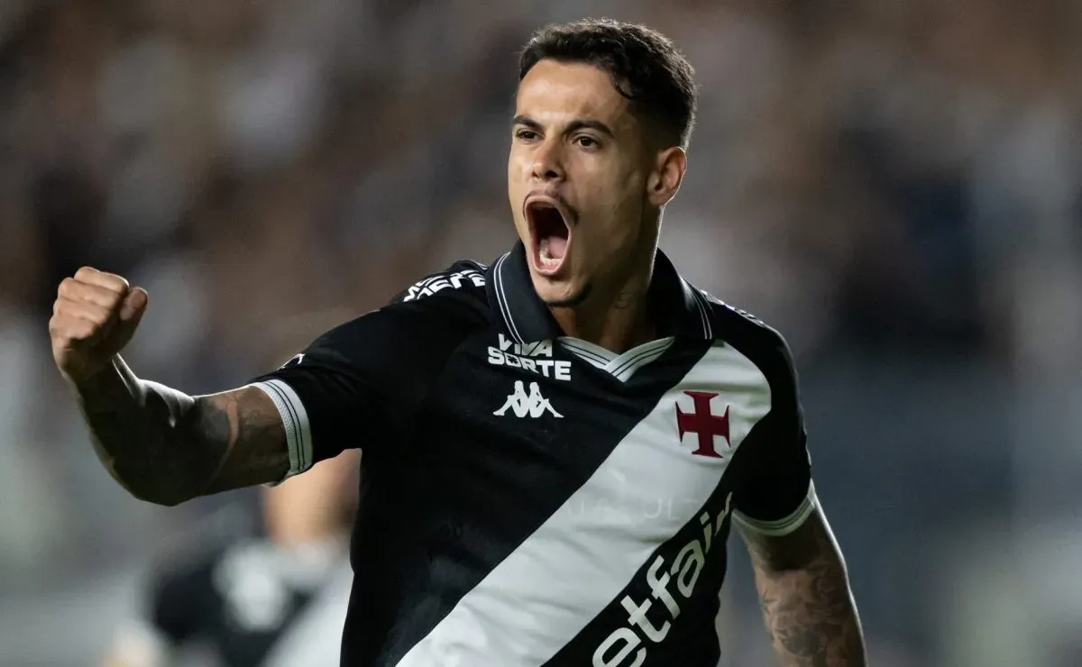 Lucas Freitas, autor do gol do Vasco (Foto: Jorge Rodrigues/AGIF)