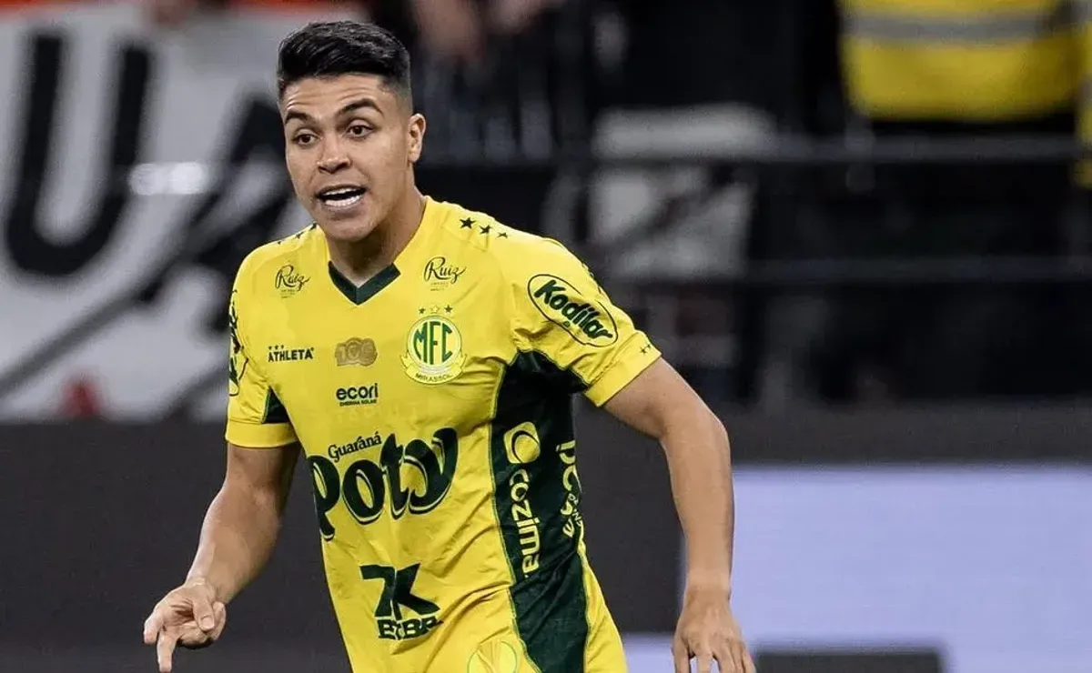 Roni relembra despedida do Corinthians e comenta carinho da Fiel