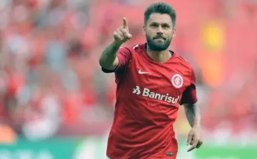 Rafael Sóbis chega para ser a principal estrela do time na temporada