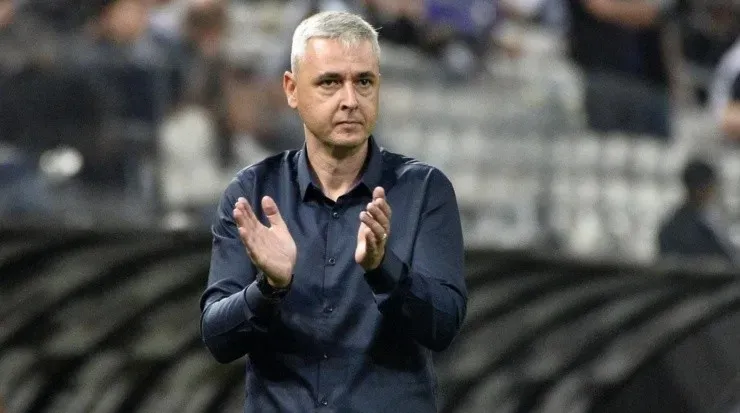 Thiago Nunes elogiou a atuação de sua equipe na partida diante do Botafogo-SP