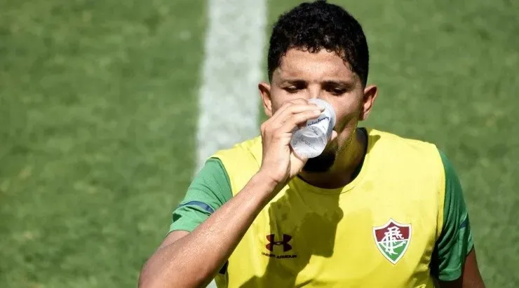 Após se recuperar de lesão, Yuri retorna ao time titular