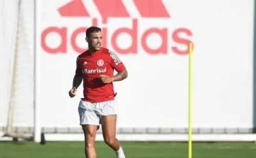 William Pottker pode reestrear pelo Internacional neste sábado (8) contra o Novo Hamburgo
