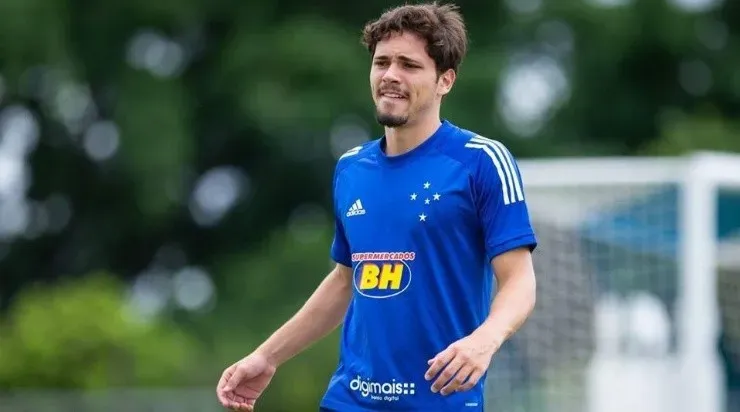 Meia Maurício é o destaque Celeste neste começo de ano. Foto: Perfil Oficial do Cruzeiro no Facebook