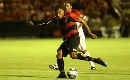 O Sport não saiu tirou o 0 do placar na partida diante do Petrolina