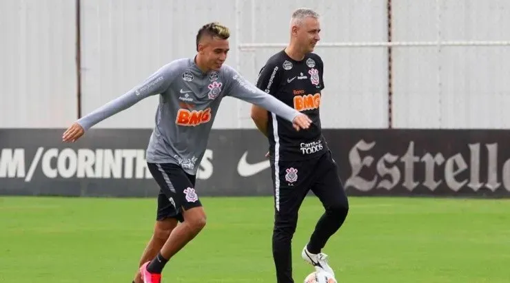 Cantillo é o homem de confiança de Tiago Nunes. Foto: Daniel Augusto Jr/Ag. Corinthians.