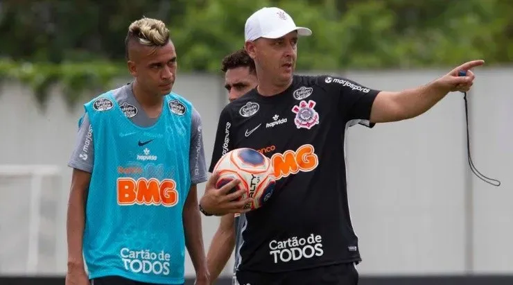 Cantillo é o homem de confiança de Tiago Nunes. Foto: Daniel Augusto Jr/ Ag. Corinthians