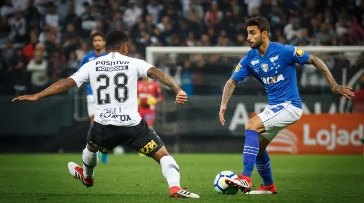 Patrick Brey pode ser usado no meio de campo por Enderson Moreira. Foto: Vinnicius Silva/Cruzeiro