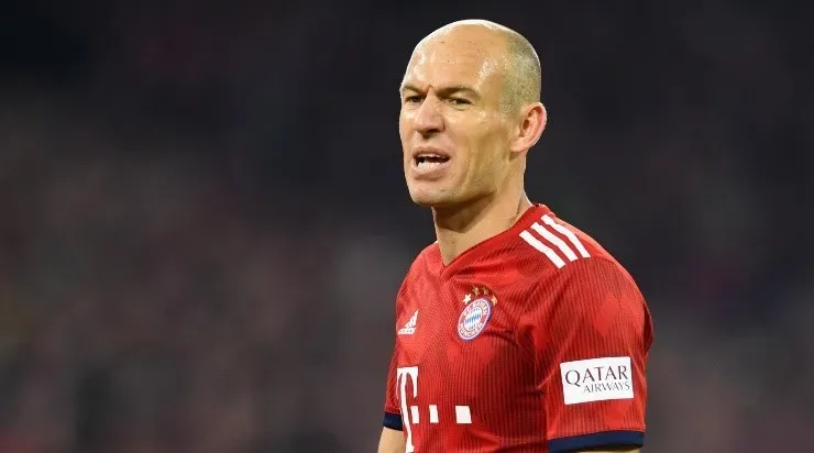 Robben pode voltar a jogar futebol em breve. Foto: Divulgação/Twitter
