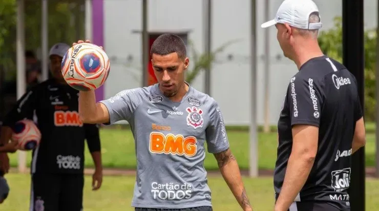 Gabriel pode ganhar sequência com Tiago Nunes – Foto: Daniel Augusto Jr/Ag. Corinthians.